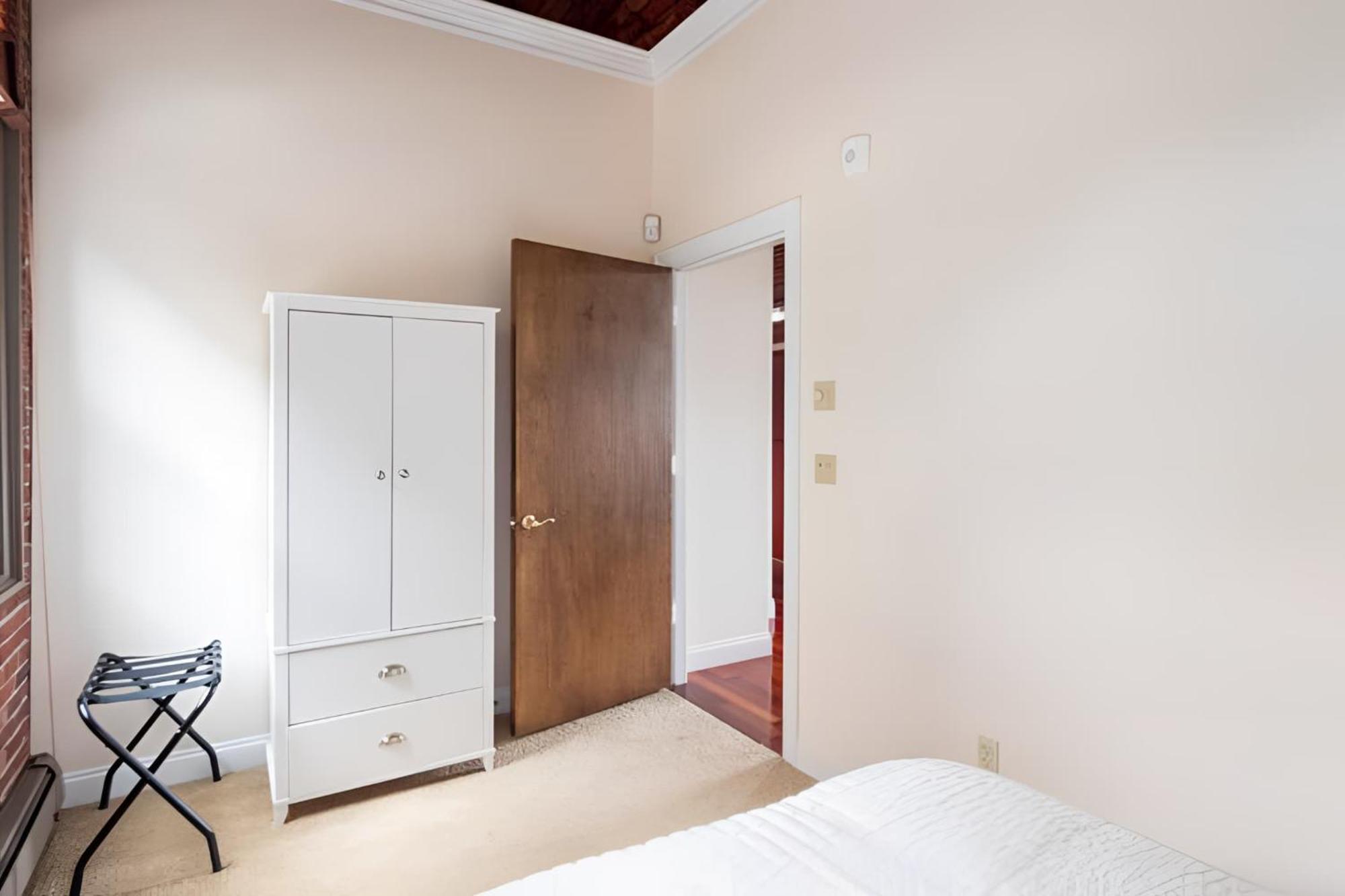 Jennifer'S Riverfront Foundry Apartment Downtown Провиденс Экстерьер фото